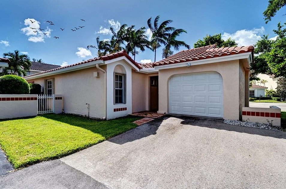 Garage Door Repair Country Isles Weston FL